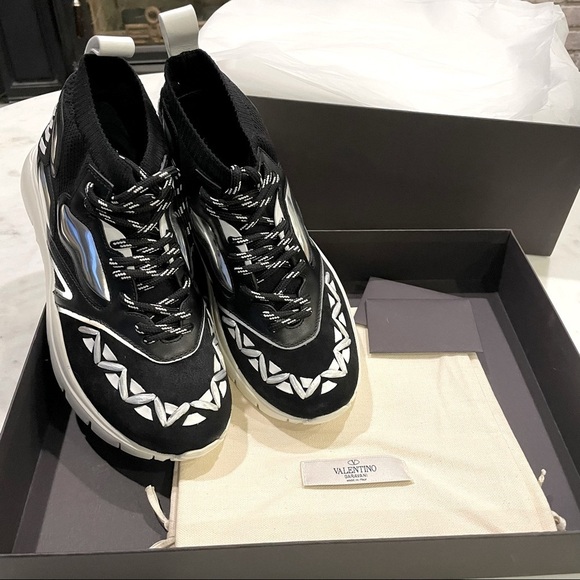 VALENTINO GARAVANI -  Heroes Reflex Sneakers New In Box - Picture 1 of 16